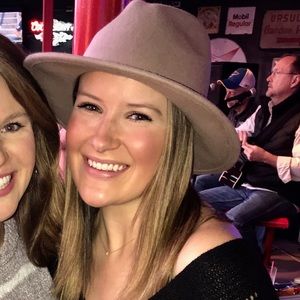 Meet your Posher, Kelsey